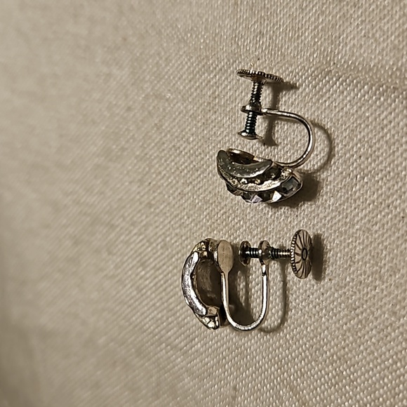 Silvertone and Clear Rhinestone Screw Back Earrings - Picture 4 of 4